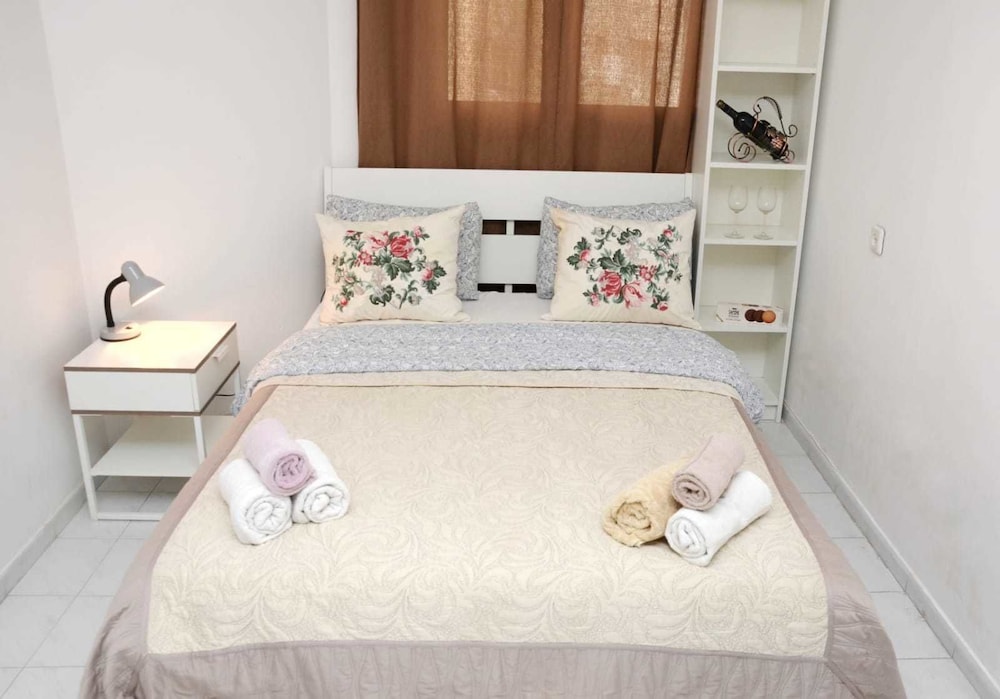 Elena Apartments