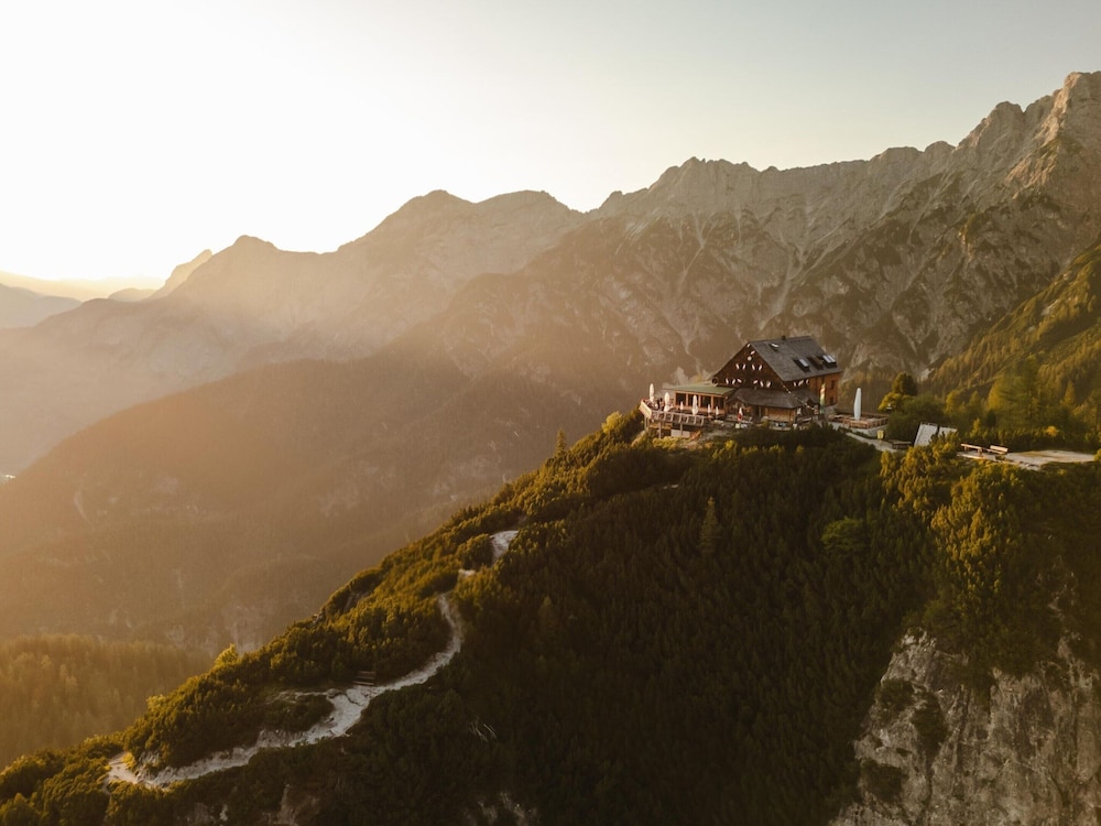 Apartment in Saalfelden Near Ski Slopes
