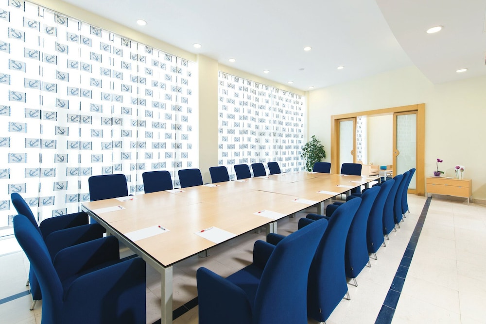 meeting & event spaces