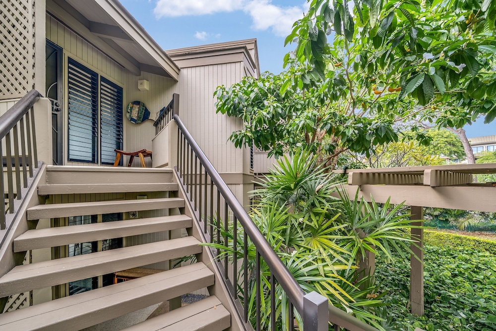 Extraordinary Molokini Views, Spectacular Renovation, New Split AC, Ocean Views!