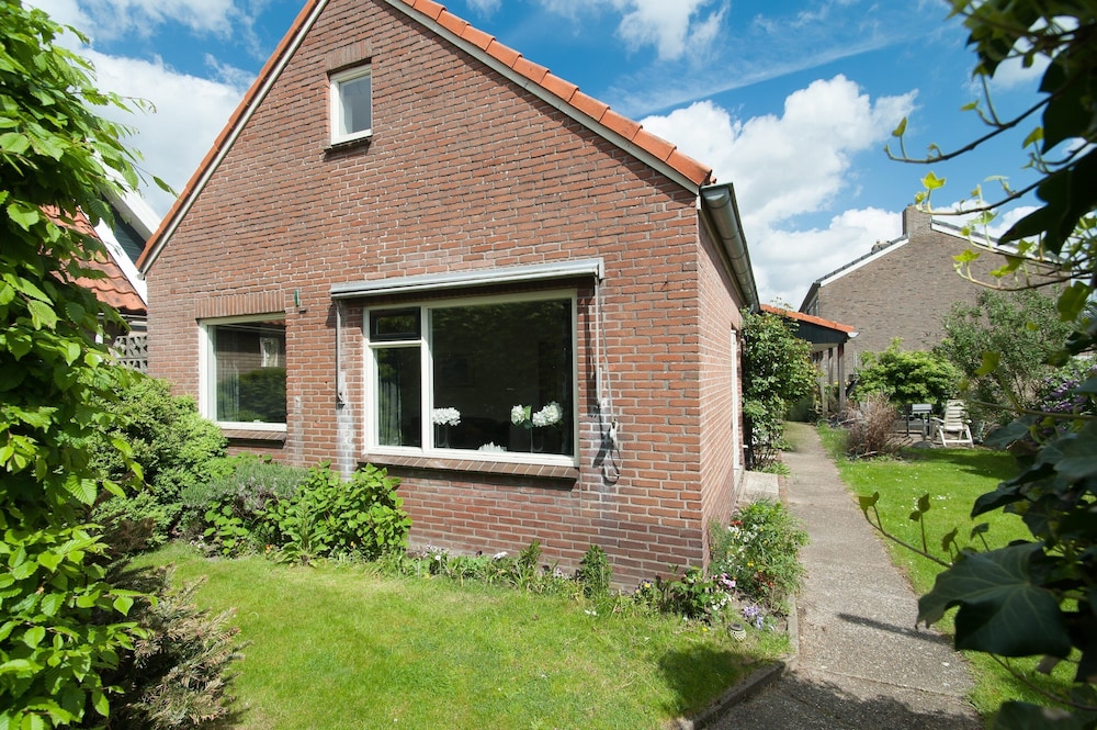 Holiday Home in Quiet Environment near Beach & Dunes view 5
