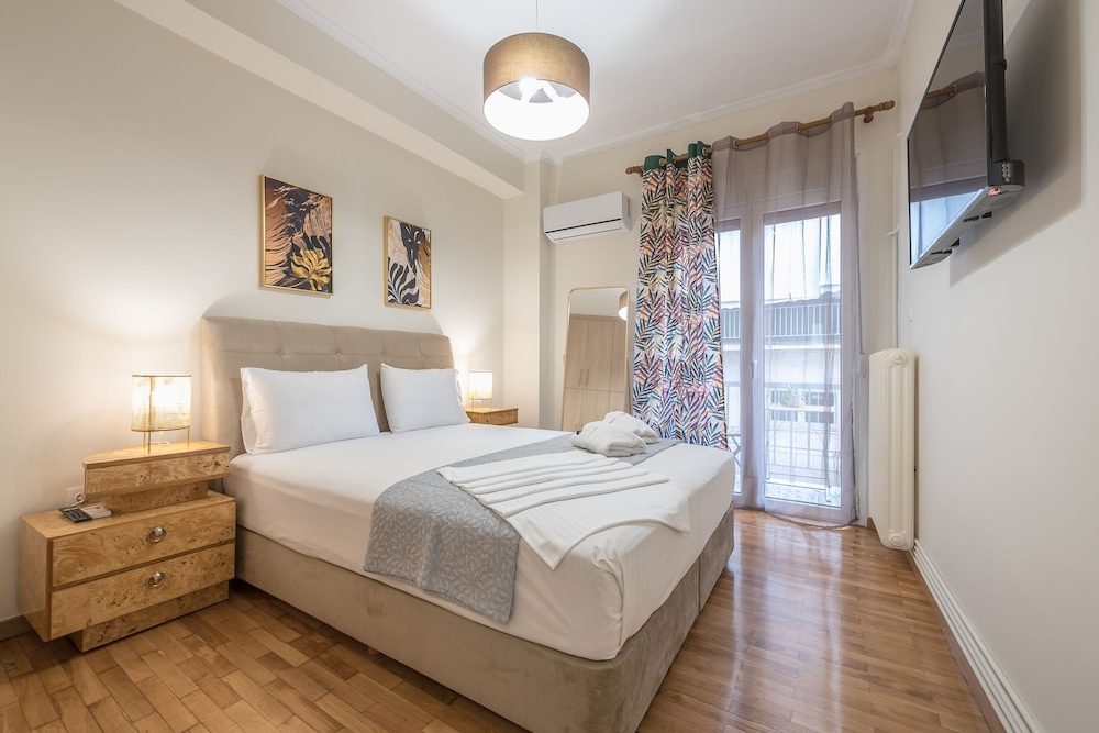 Boutique Suite by Cloudkeys