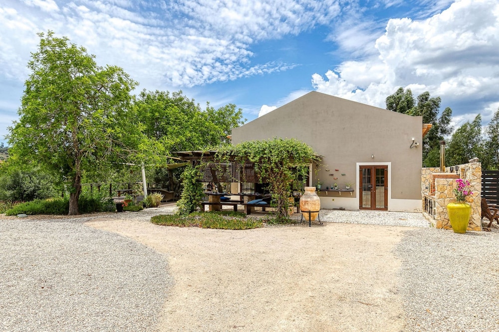 Casa Dos Amigos in S o Bartolomeu de Messines