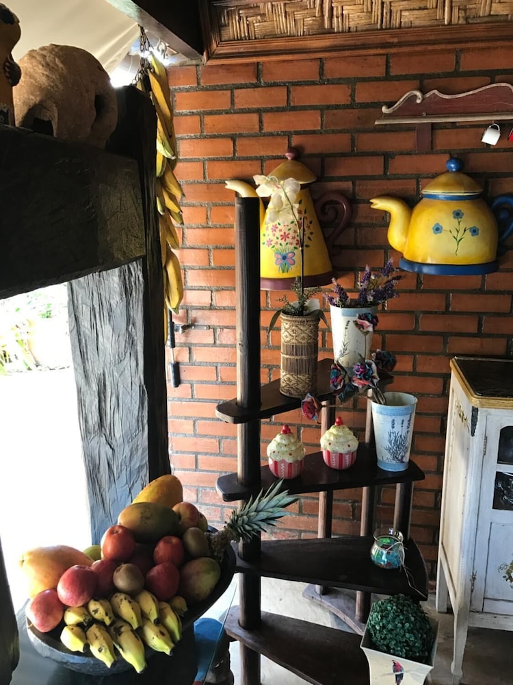 Pousada Lacustre