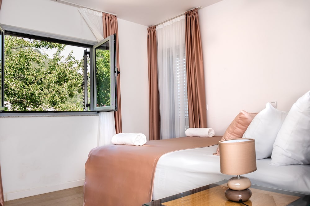 The View Premium Villas view 4