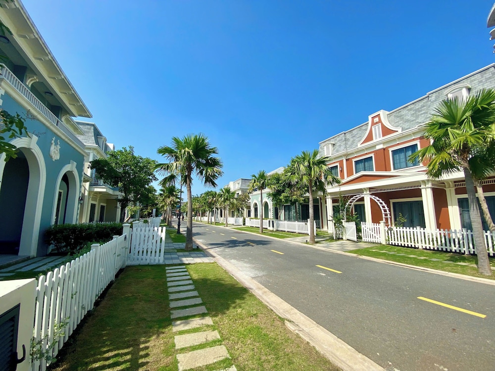 Wonderland Royal Mansion Ho Tram