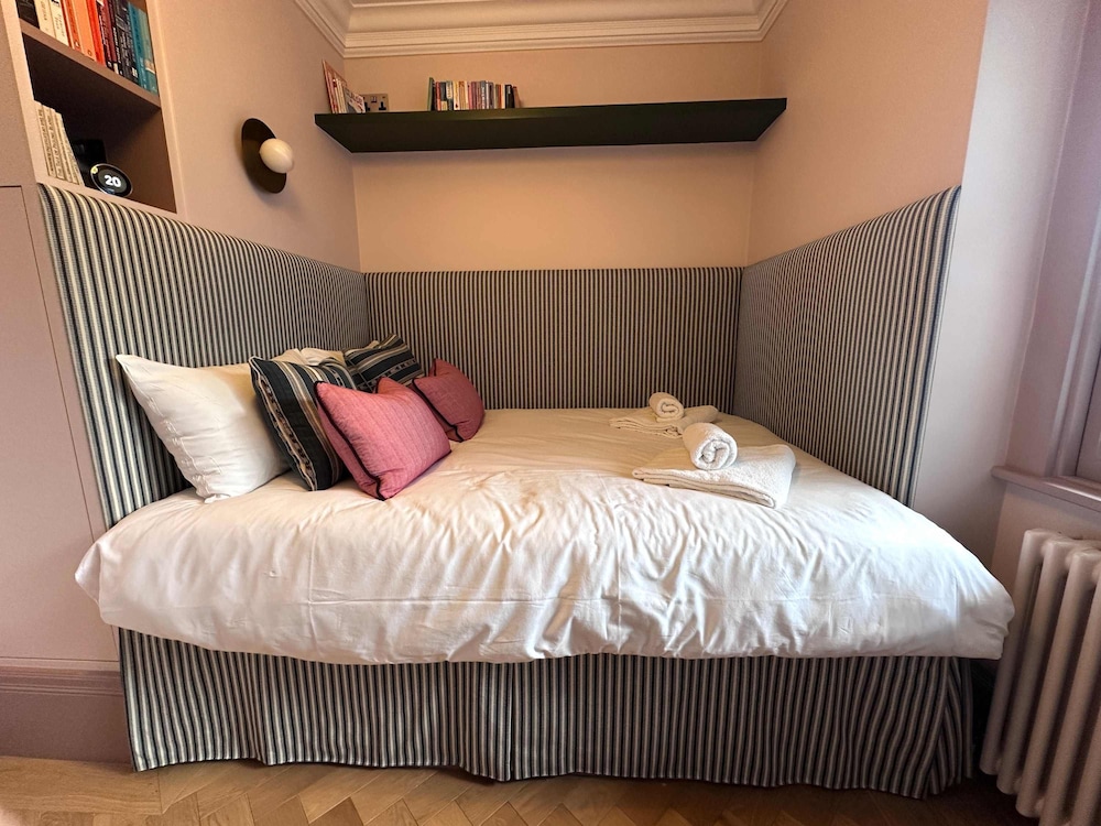 Melody Apartament in Greater London