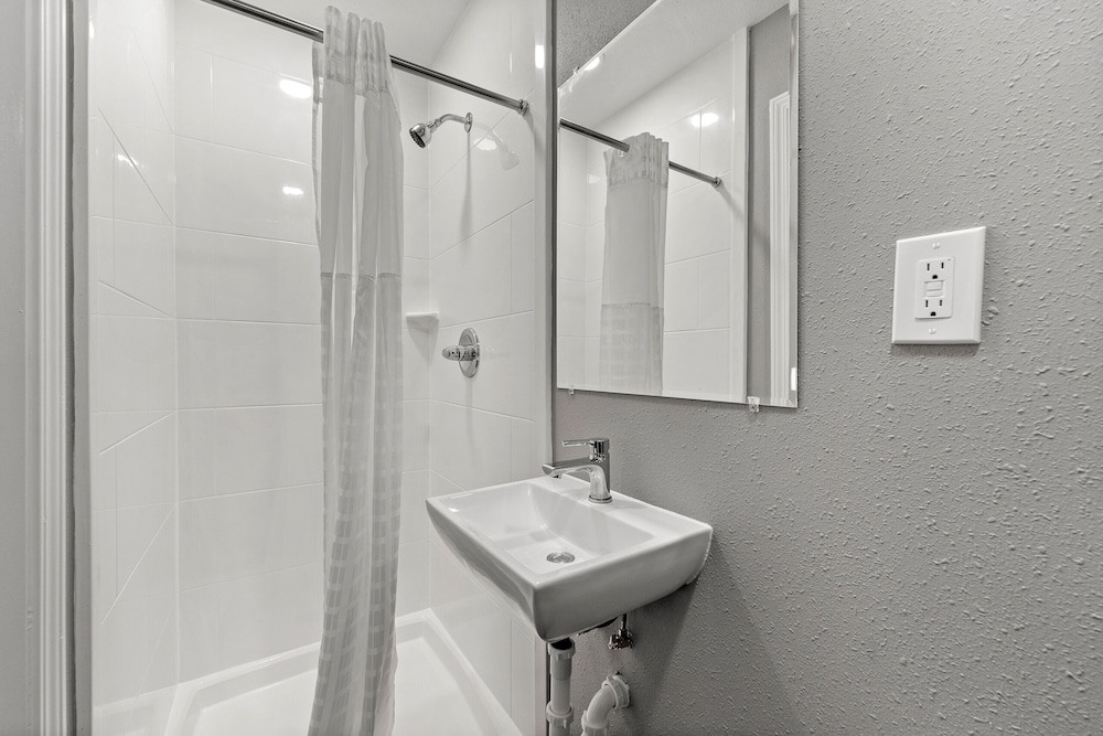 Southern Suites Kennesaw