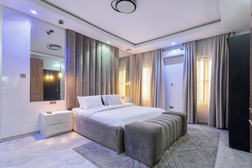 H.N.O Shortlet Apartment