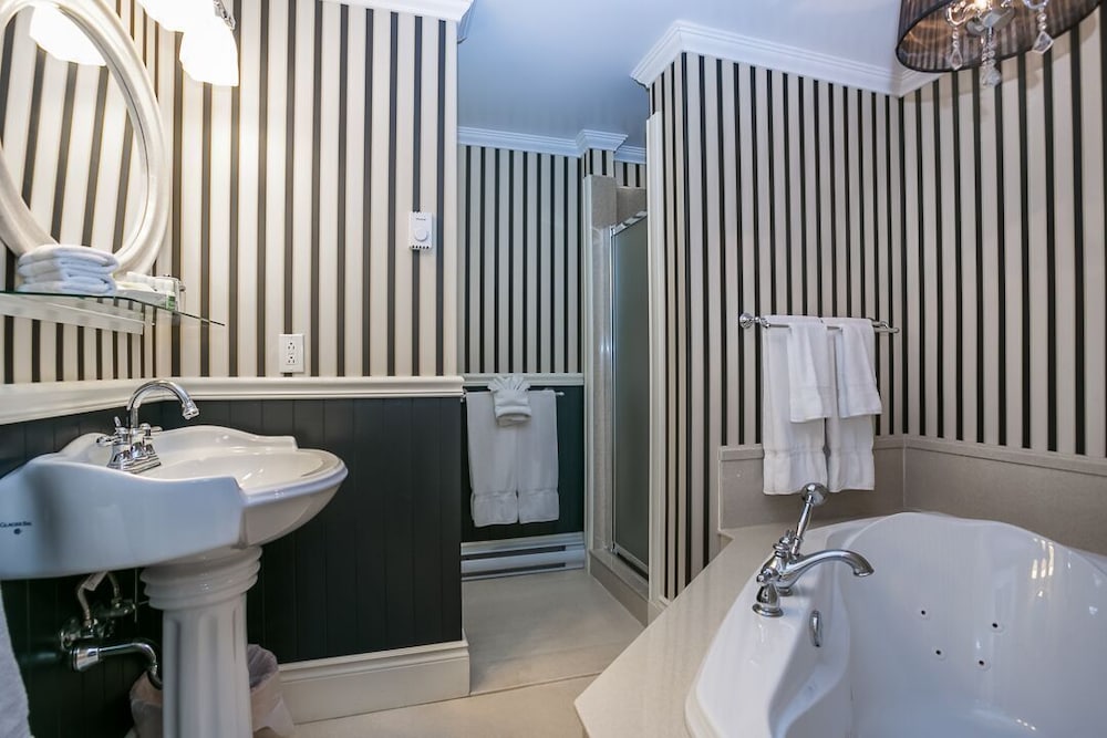 George House Heritage B&B