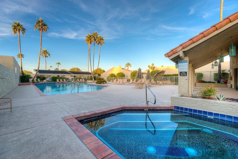 Cactus Retreat By Signature Vacation Rentals