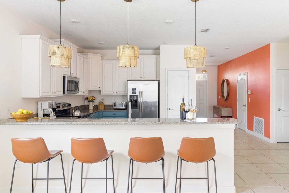 Sleeps 18! Family Retreat w/ Game Room, Pool, Resort Access Shadow Mountain