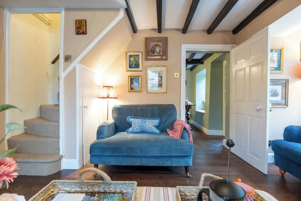 Beautiful 2BD Cottage in the Cotswolds
