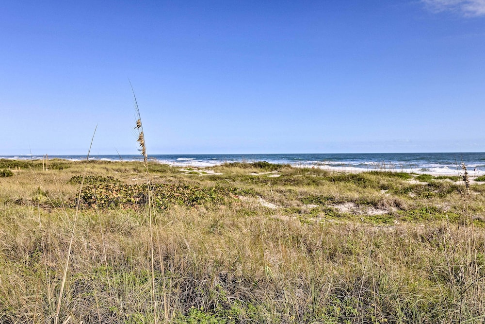 Central Cocoa Beach Condo w/ View, Steps to Beach!
