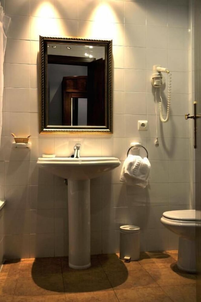 Apartamentos Remanso del Río Razón