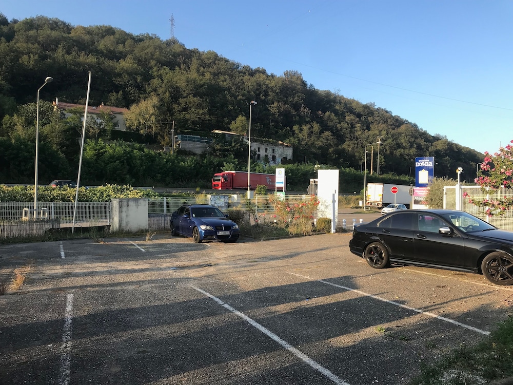 Hotel de la Paix Lyon Sud Givors - Property Image 17