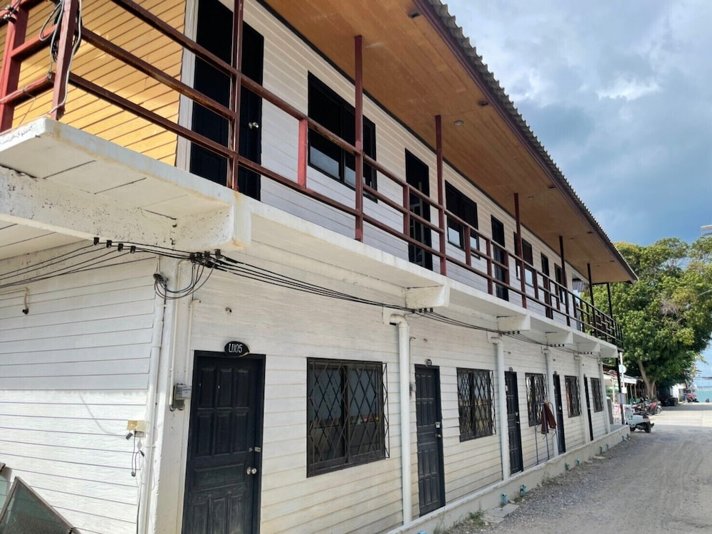 U Hostel Koh Phangan view 5