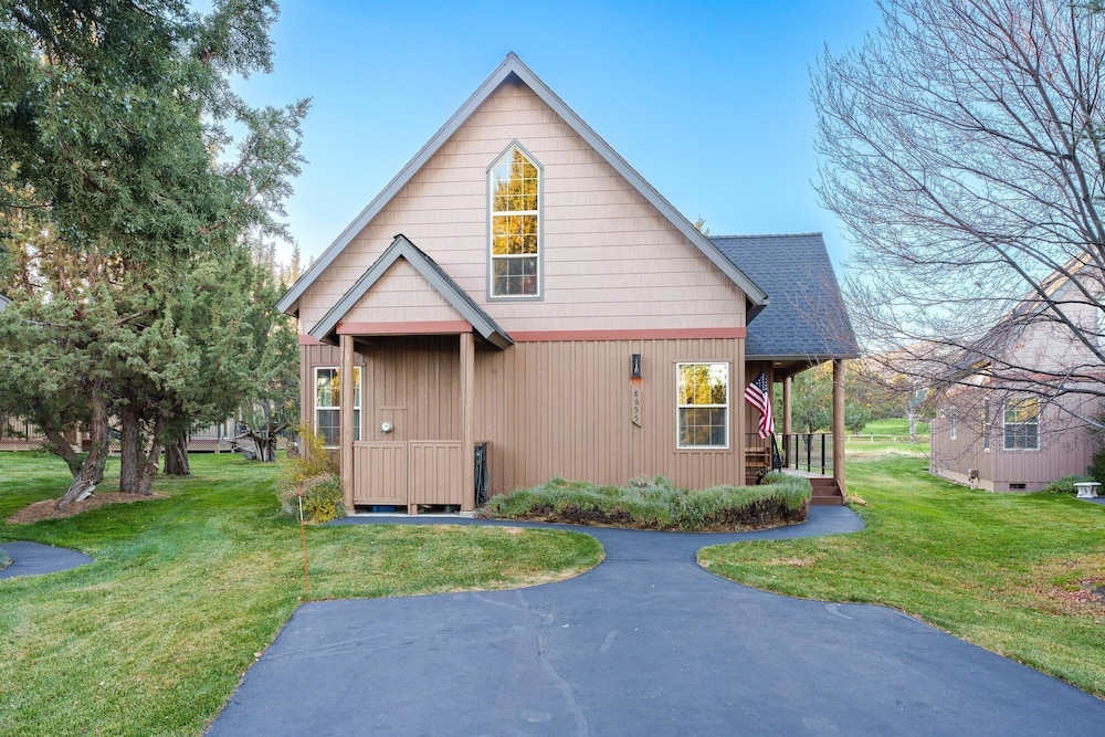 Red Wing Nest 3 Bedroom Home