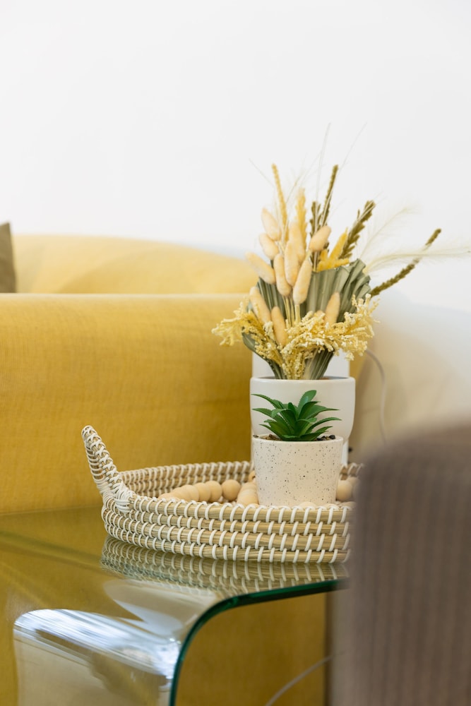 Spacious & Comfy Apt for 6 Next to Darling Harbour