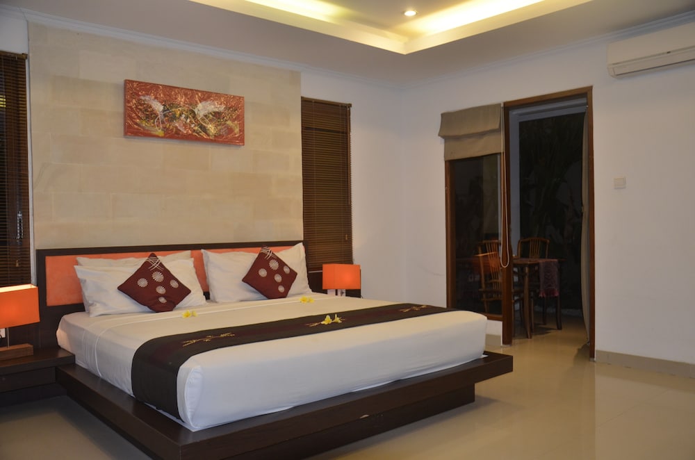 The Cory Villa