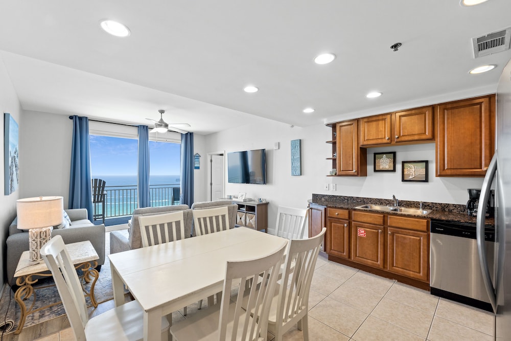 Splash Beach Resort by Panhandle Getaways