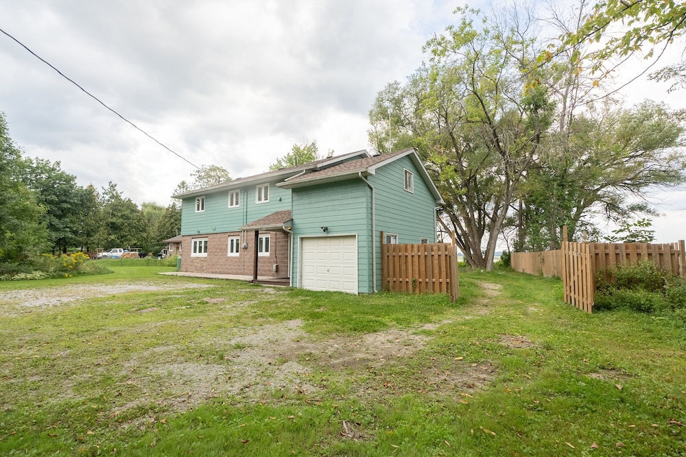GLOBALSTAY Waterfront 5BR Cottage