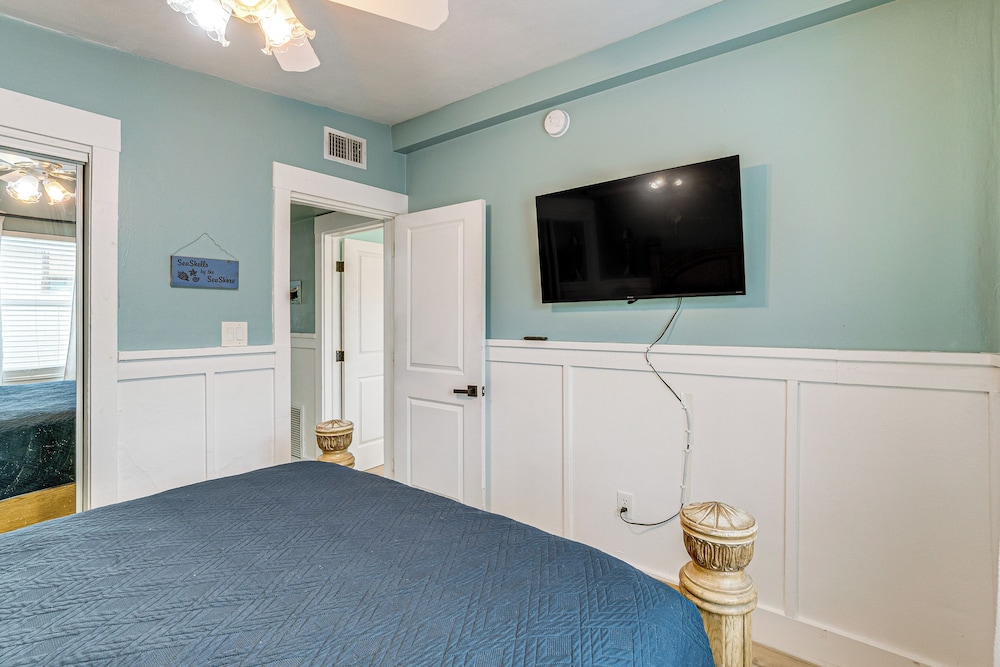 < 2 Mi to Punta Gorda Beach Park! Nautical Retreat