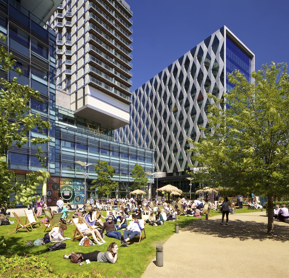 Salford Vacations - Holiday Inn Manchester-Media City UK, an IHG Hotel - Property Image 10
