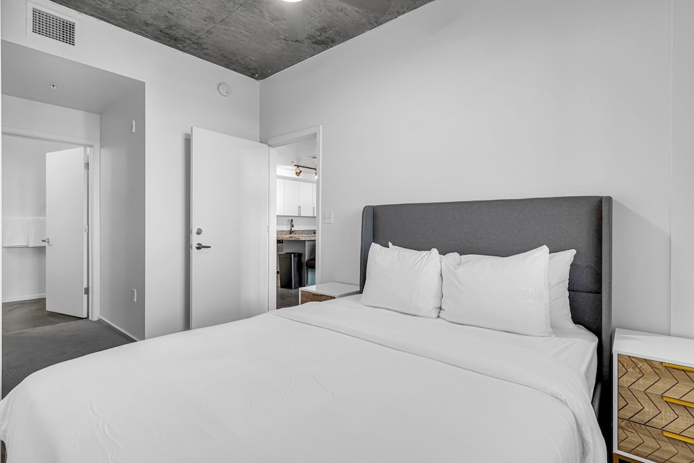 Phoenix Urban Luxury Escape