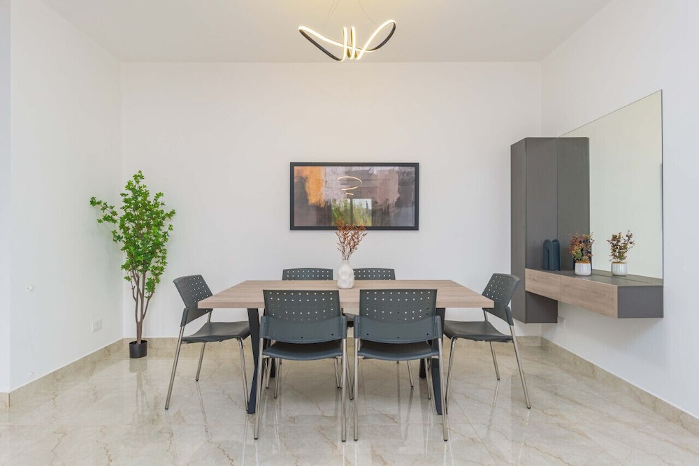 Glow Studios & Apartments in Batroun