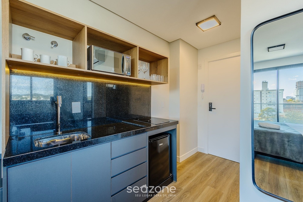 Studios With Side Sea View at Penha Spot PSO - L