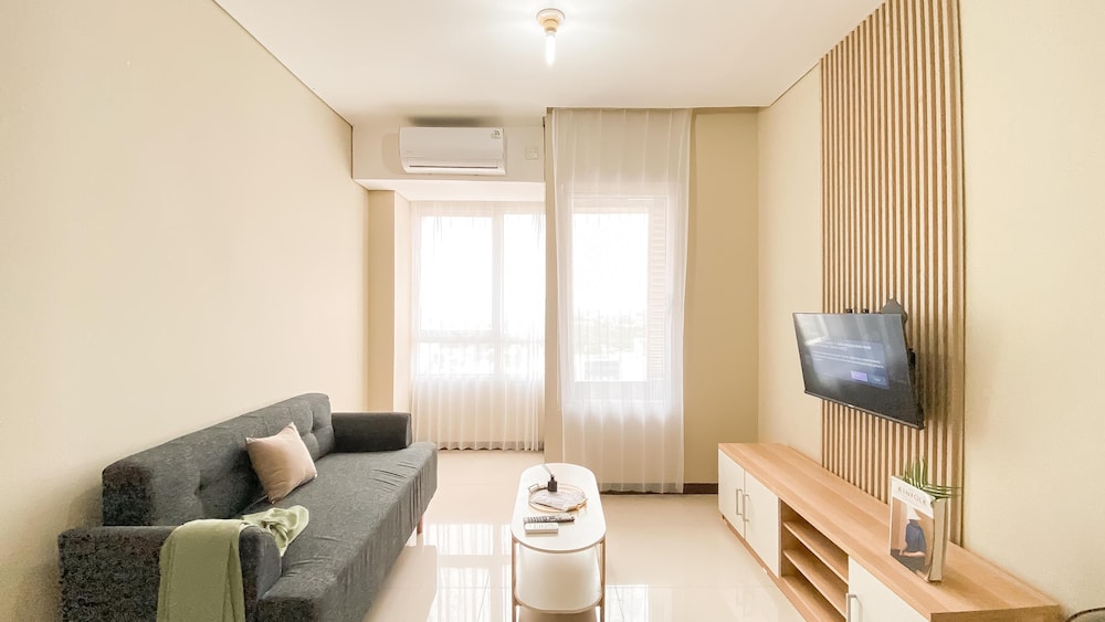 New Furnished and Homey 2BR Apartment Nifarro Park