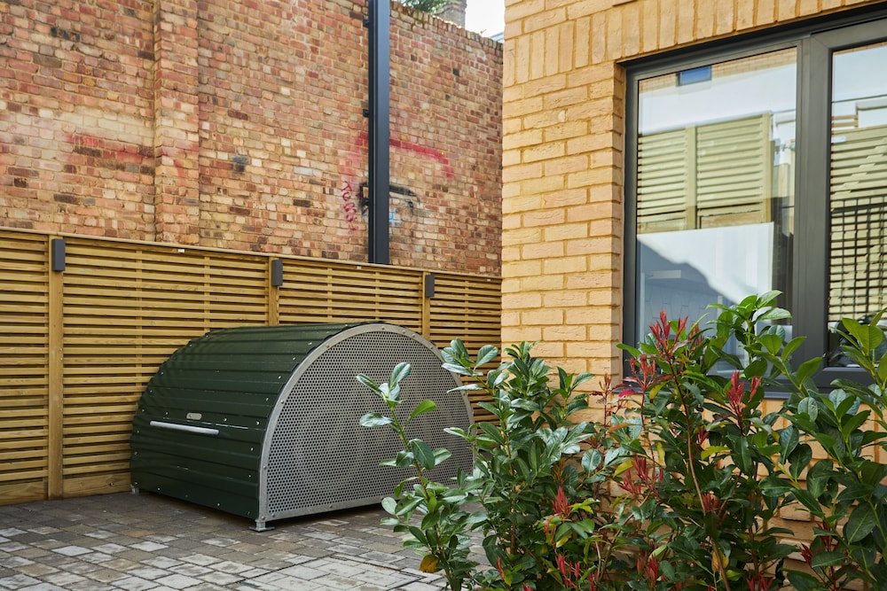 outdoor bbq area