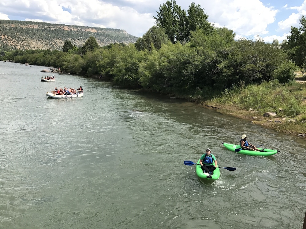 Bear Paw Lodge