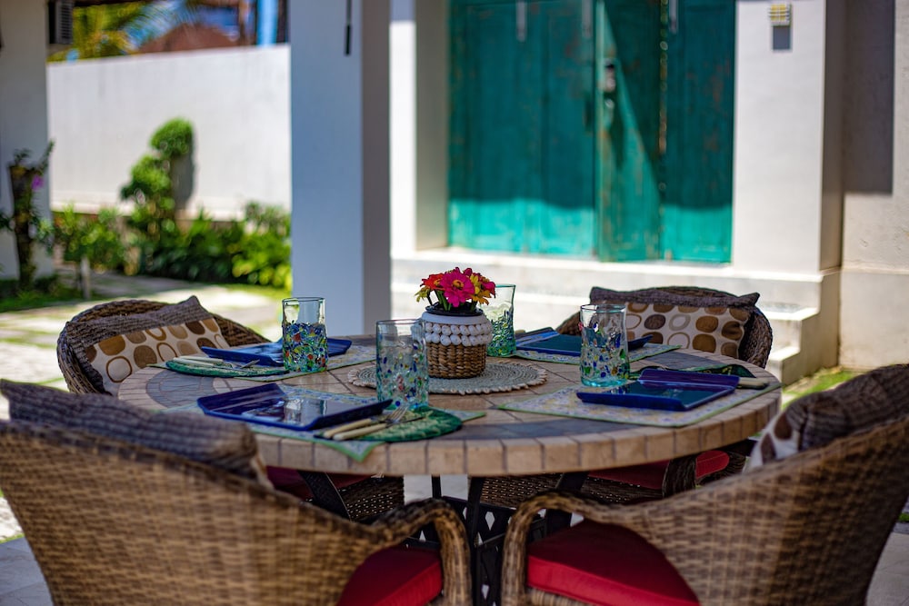 Lebah Villas