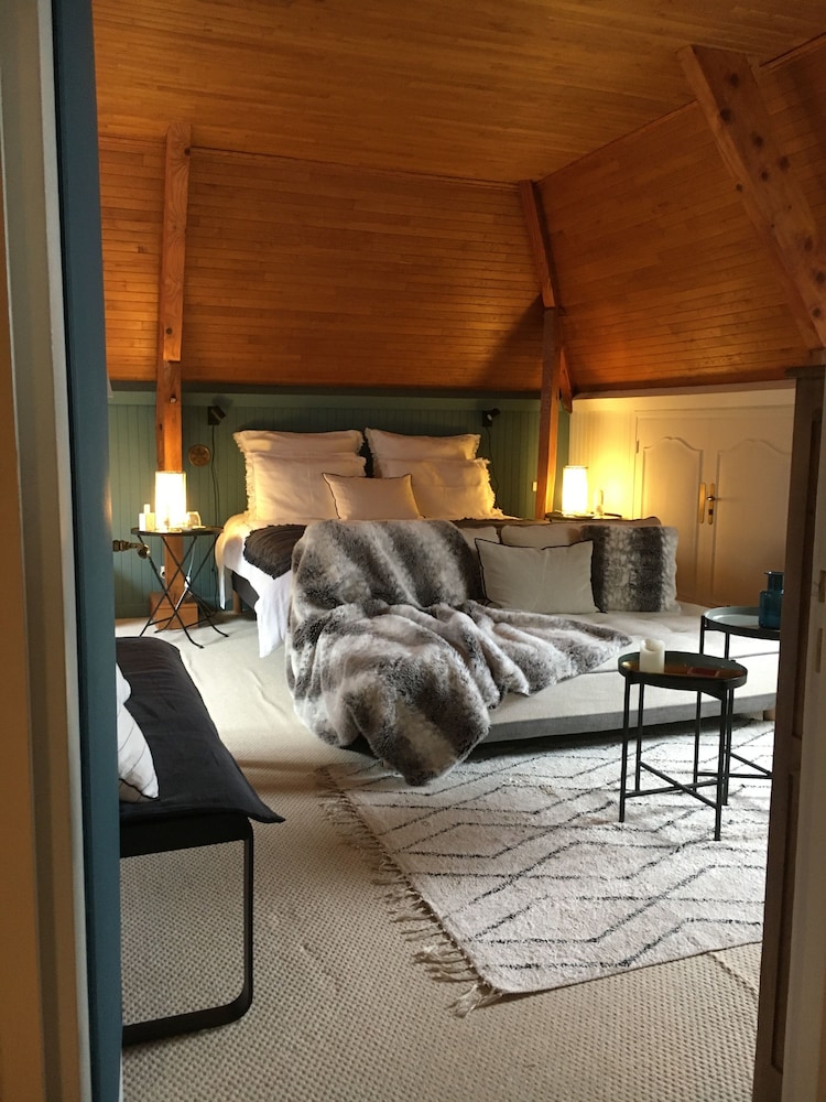 La Chambre de Madel view 5