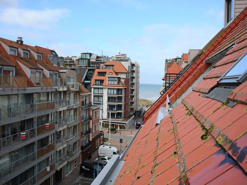 Apartment in Nieuwpoort Near the Beach