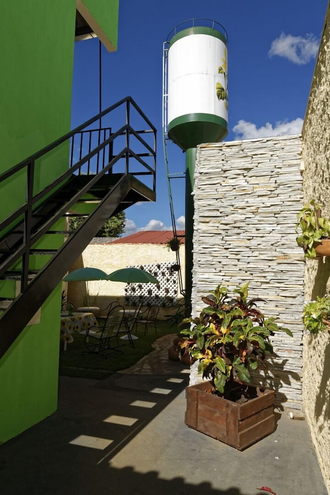Pousada dos Girassóis