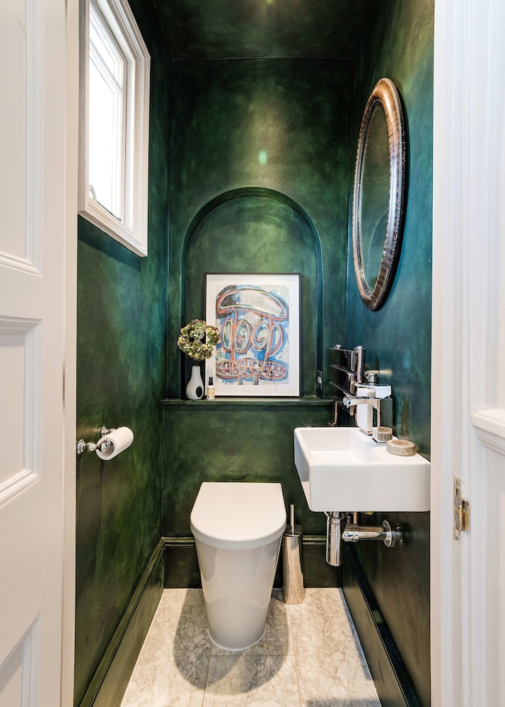Belgravia Beauty - by Out of Office Lifestyle