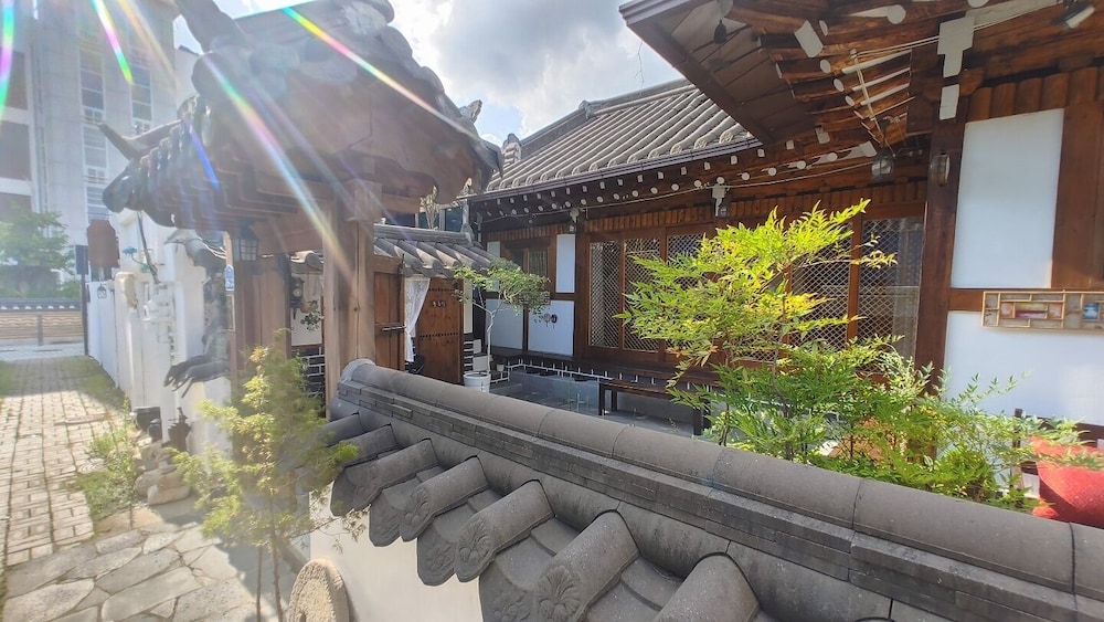 Gangneongjeon Hanok Stay