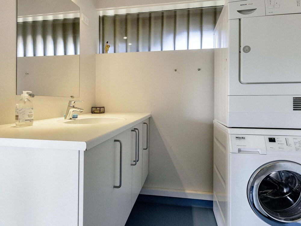 2-room Holiday Home in Karrebaeksminde