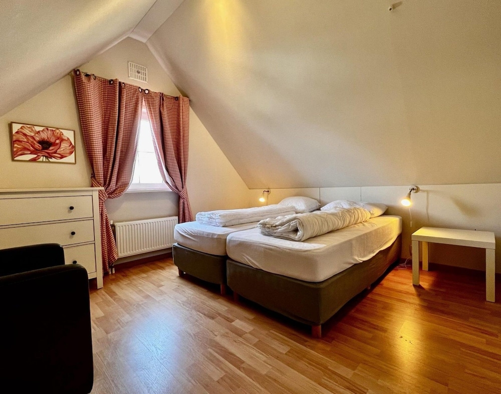 Holiday Home in Sint Maartenszee for 6
