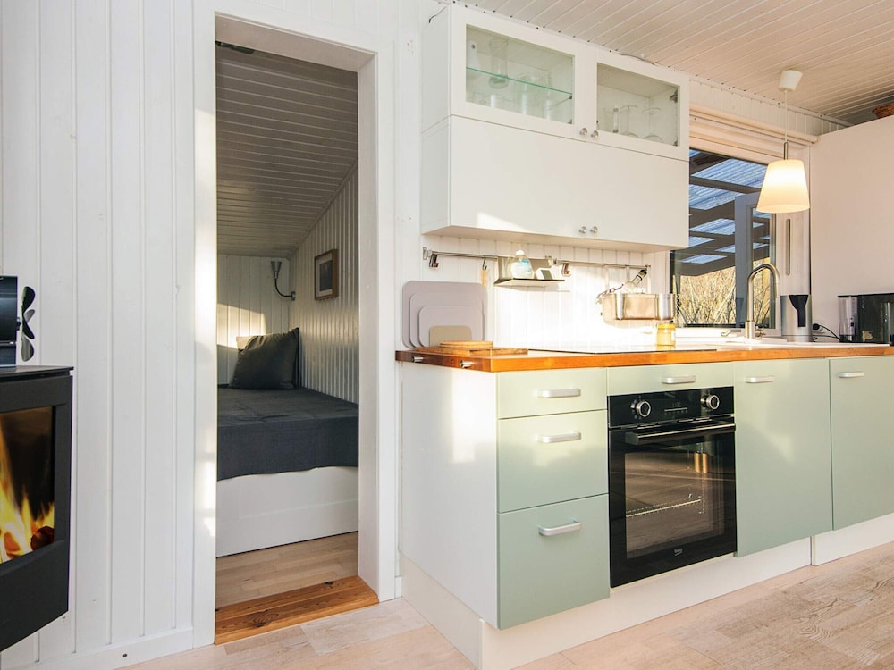 Peaceful Cabin Retreat in Ebeltoft
