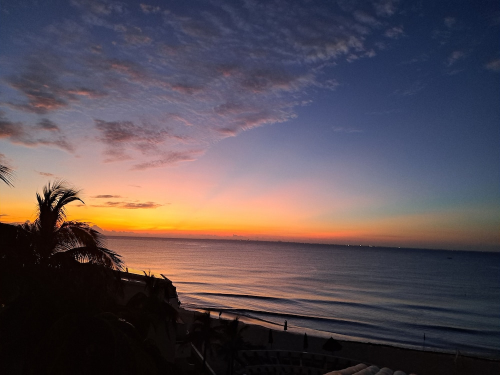 Sunset Fishermen Beach Resort Room 344 A&B