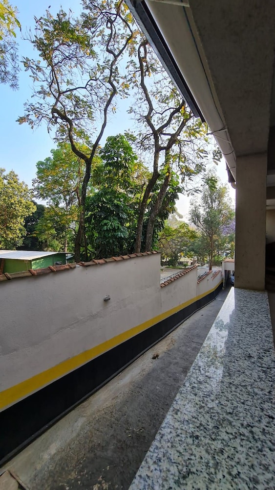 Casa Jardim Studios