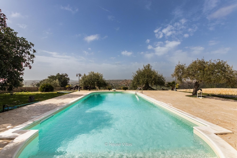 House Villas - Villa Mira view 3