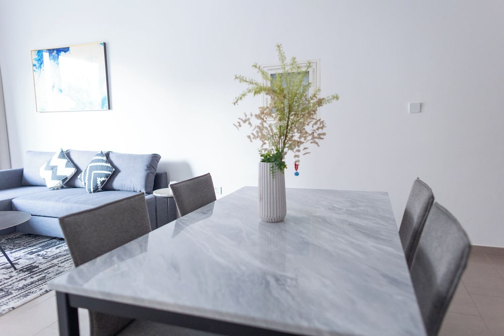 HAPPY SEASON I Park Heights 2 Dubai Hills 1BR