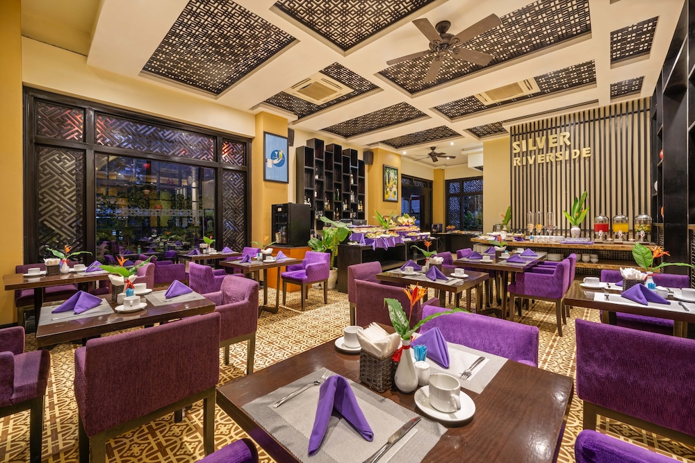 Royal Riverside Hoi An Hotel