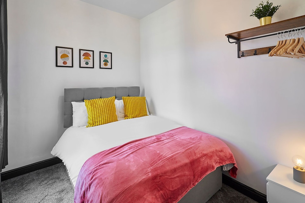 Host Stay Rathbone Road view 4