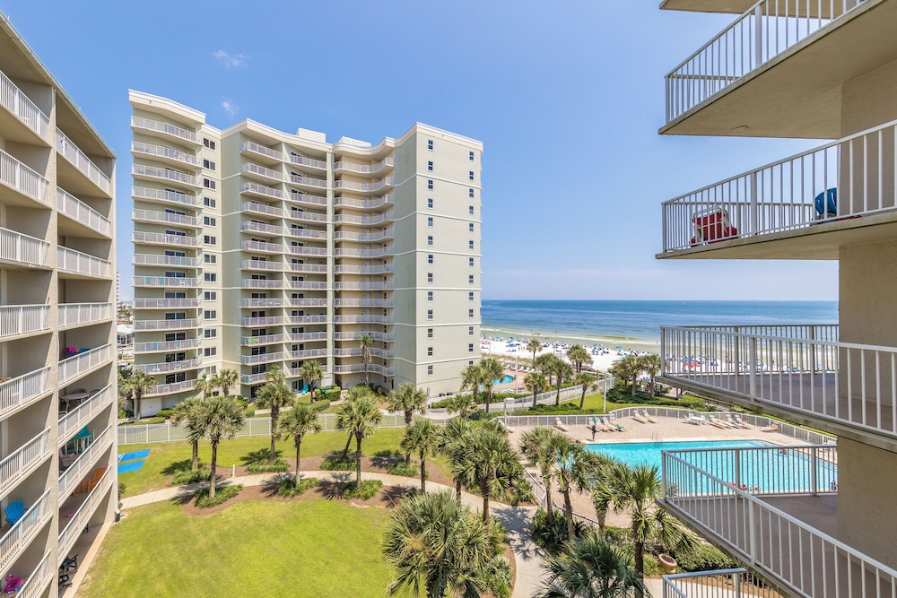 Seaside Beach & Racquet 5614